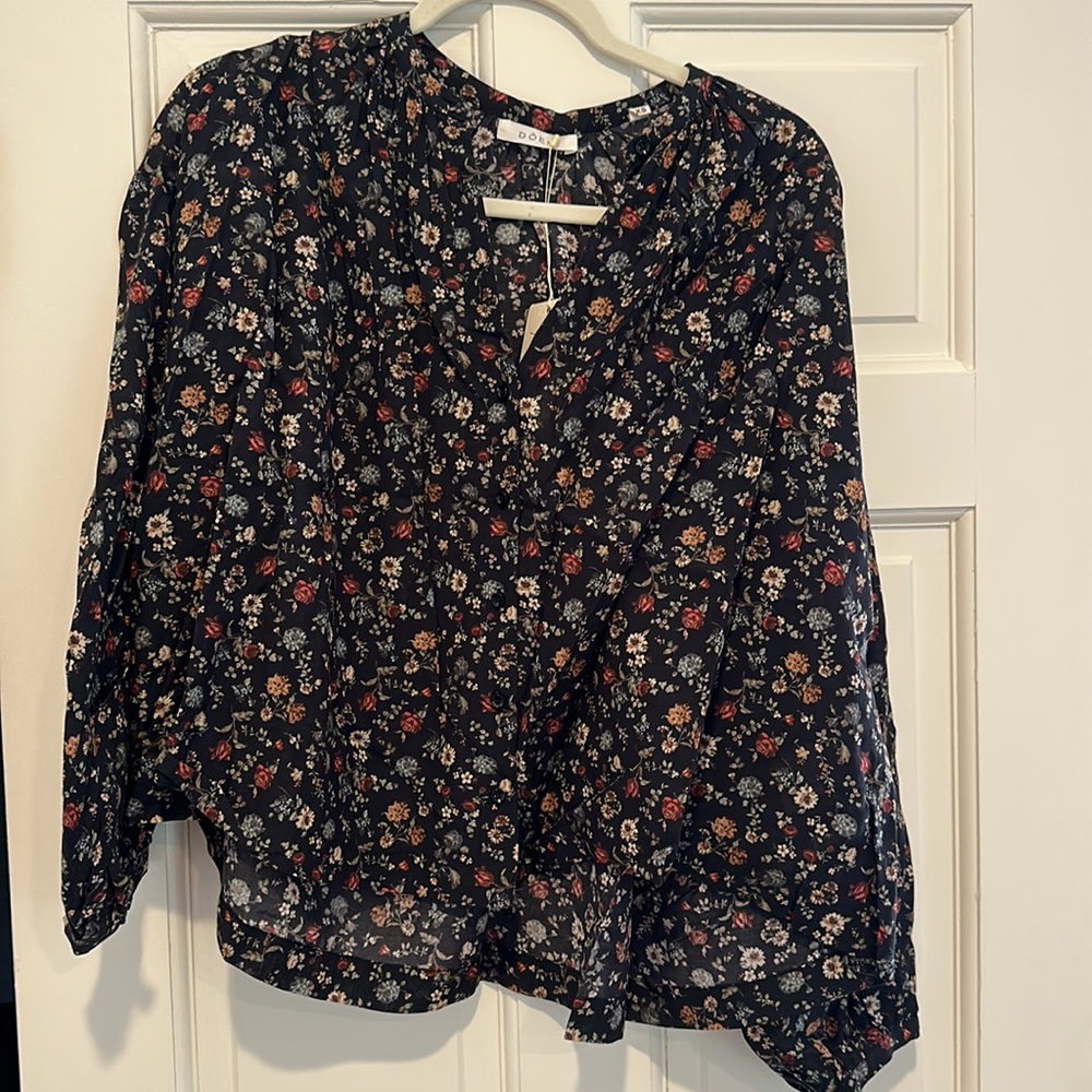 Dôen - XS - navy blue with floral pattern top